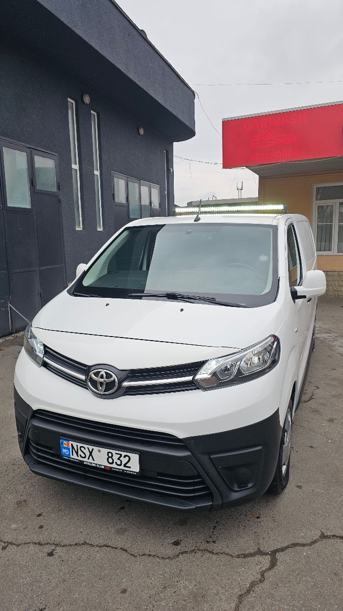 Toyota Proace foto 0