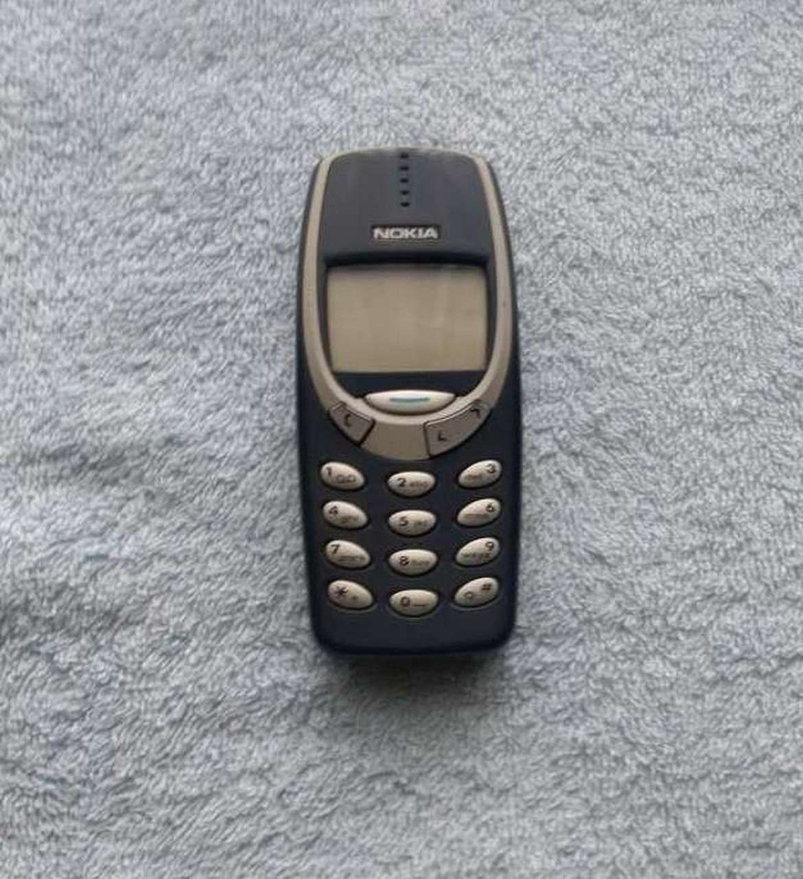 Nokia 3310 Классика 2000 год - Nokia 3410 Классика 2002 год