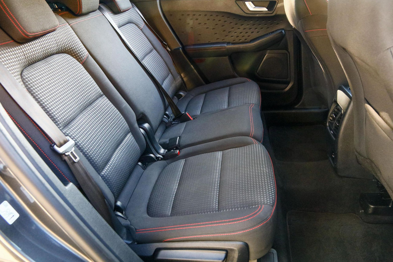 Ford Kuga фото 9