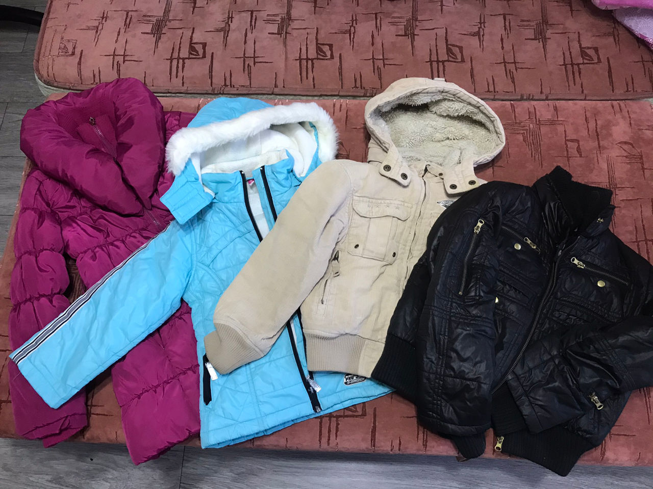 Куртки,комбинезон,костюм