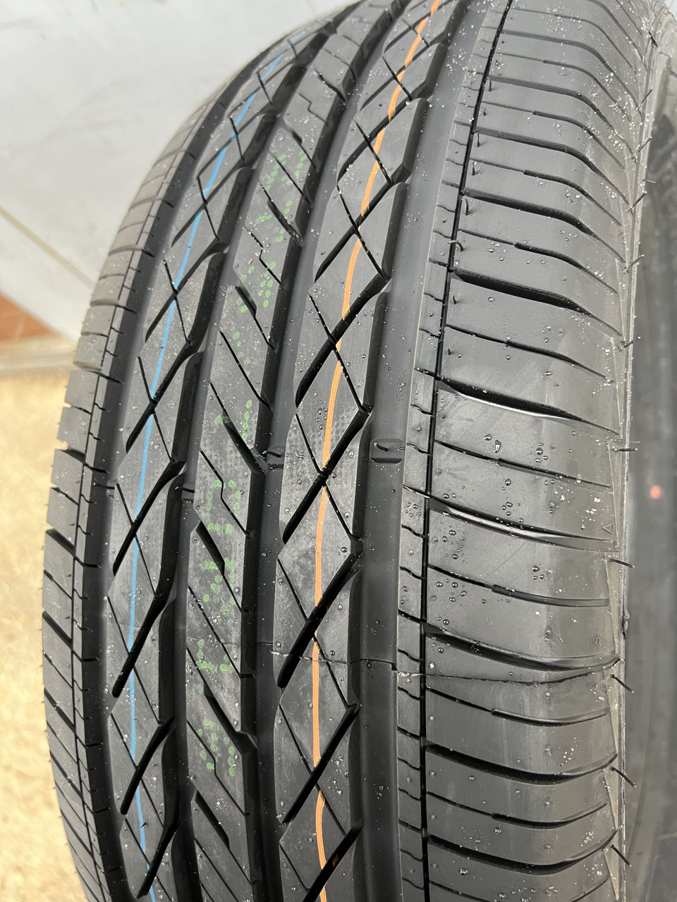 275/70 R16 Tracmax Xprivilo H/T/ Доставка, livrare toata Moldova 2019 foto 3