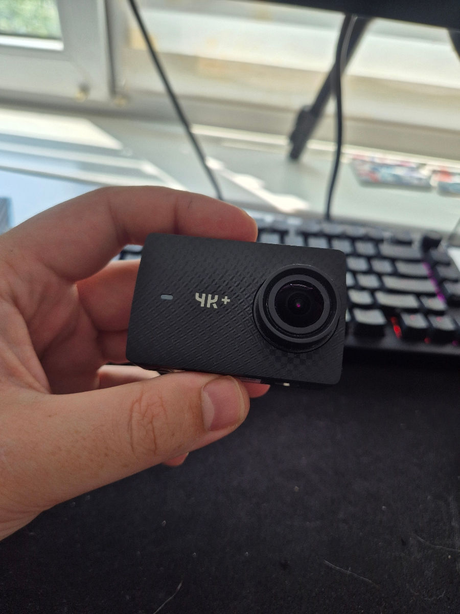 YI 4K+ action camera  foto 0