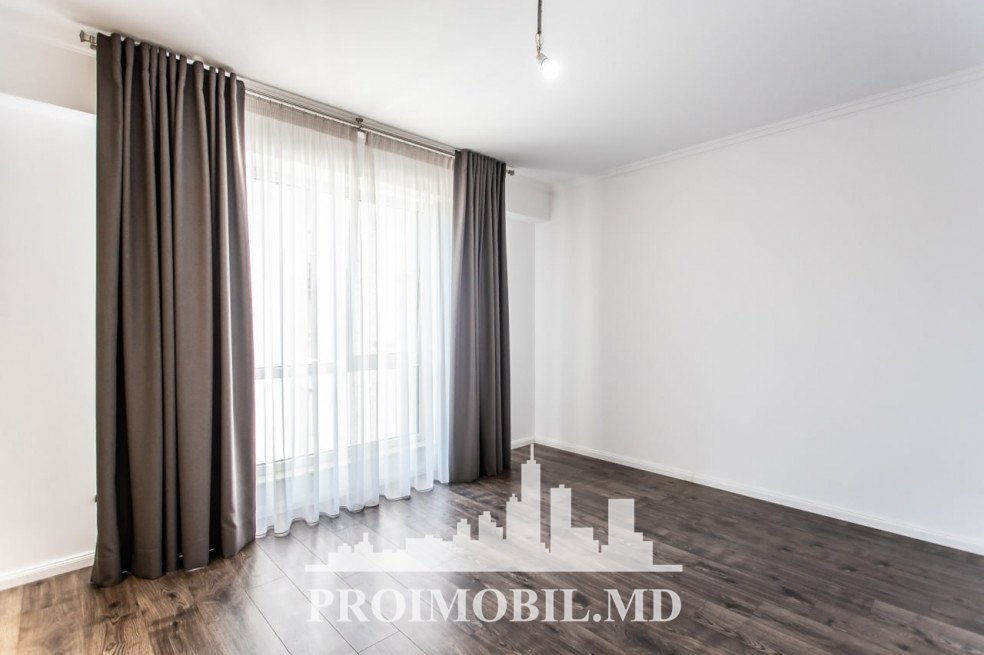 Apartament cu 2 camere, 75 m², Buiucani, Chișinău foto 3