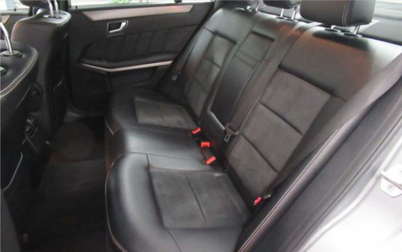 Transport VIP la aeroporturile din Chisinau la Iasi si Bucuresti la comanda. E class Mercedes. foto 4