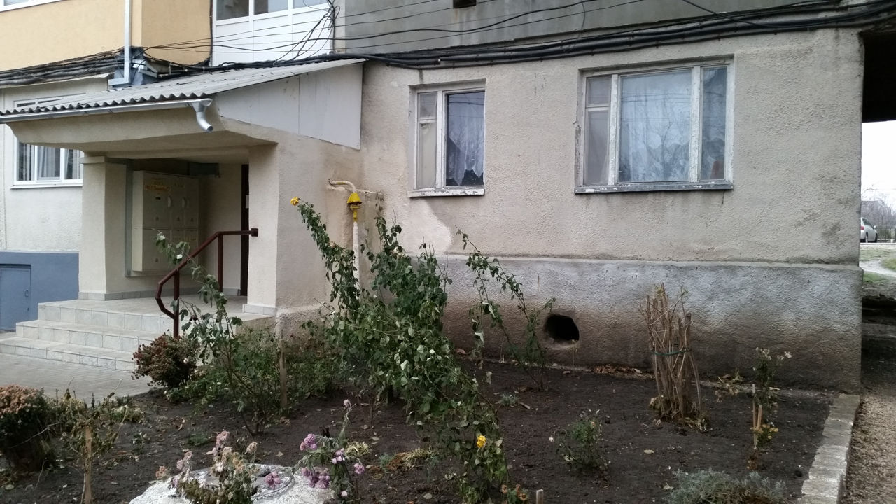 Apartament cu 2 camere,  Centru,  Cupcini,  Edineț foto 0