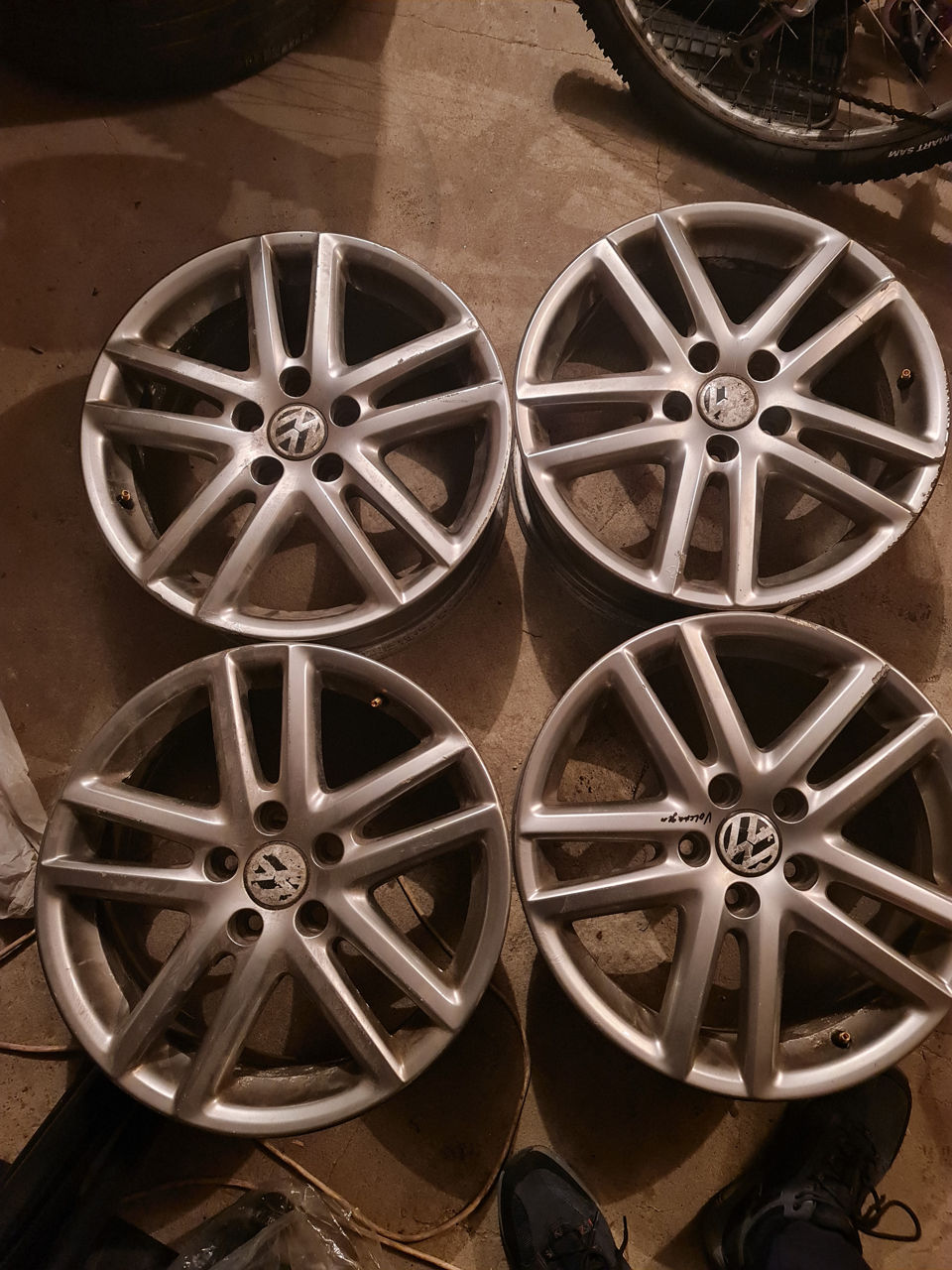 Диски R17; 5x112x7J; ET54
