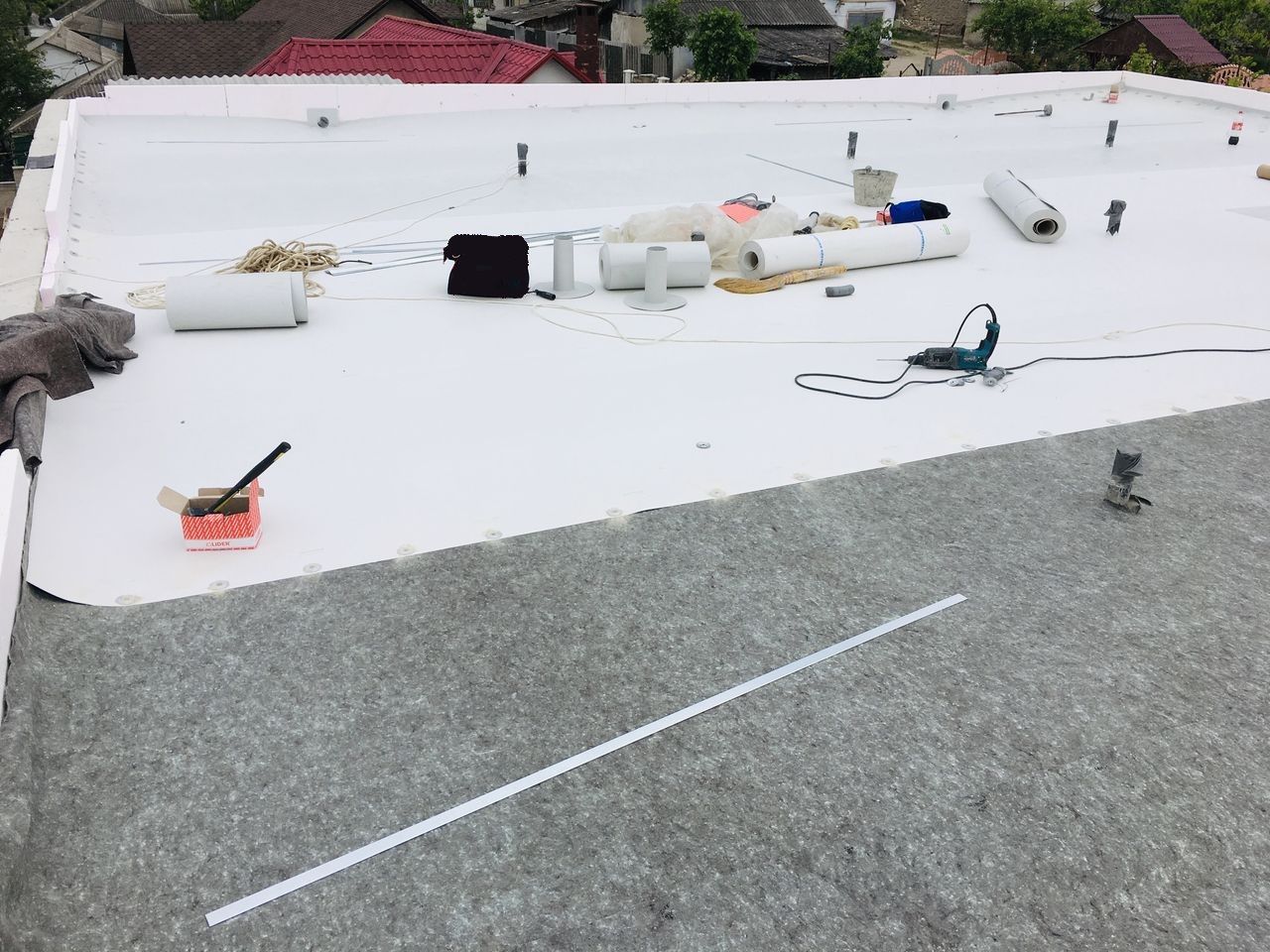 Acoperiș plat la cheie /hidroizolare+termoizolare+șapă/  membrane lichide, TPO, PVC,Bituminoase foto 7