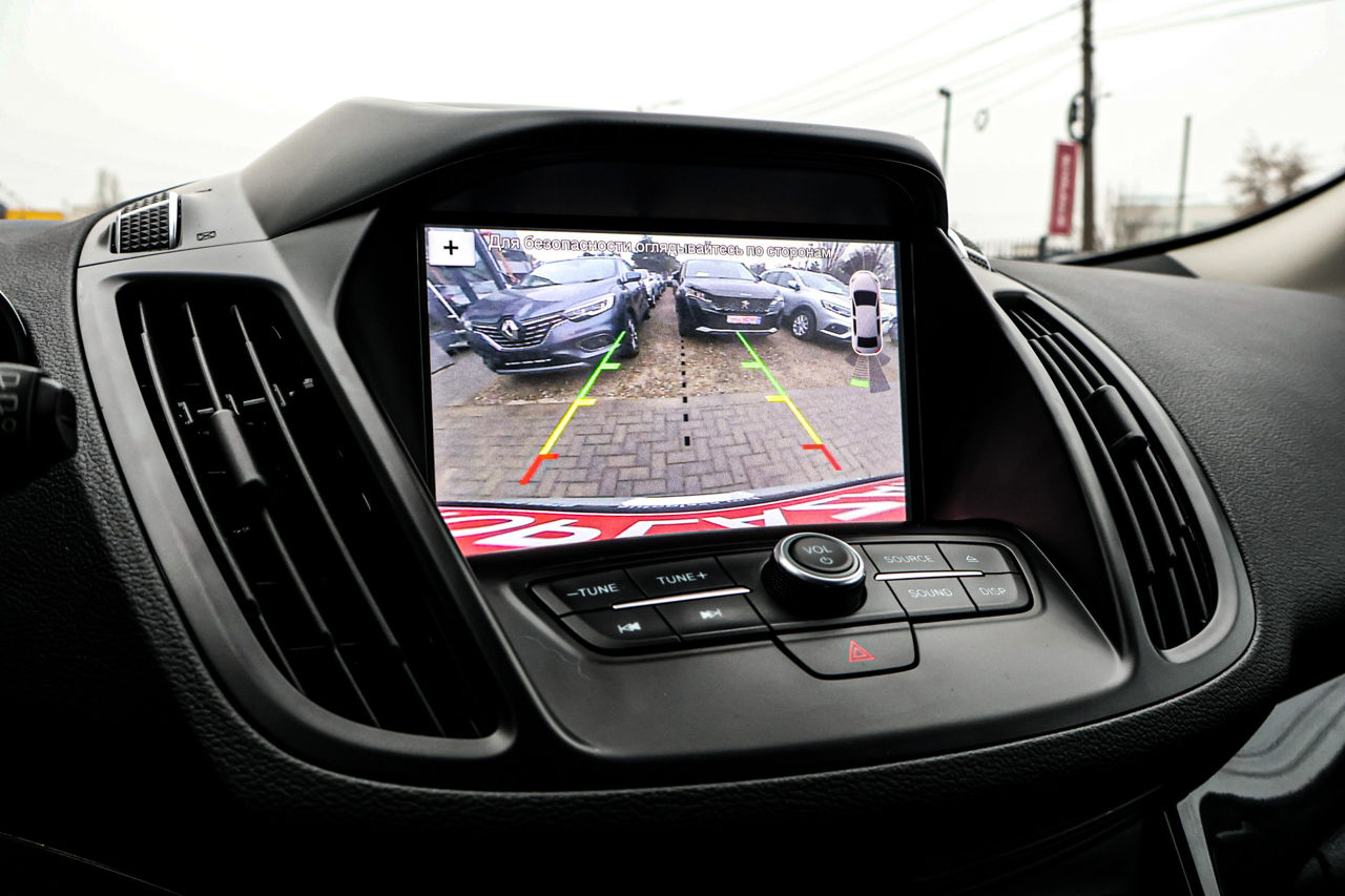 Ford Kuga фото 9