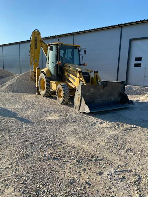 Lucrări de excavare,  terasament, compactare, incarcare, transportarea pamantului. foto 7