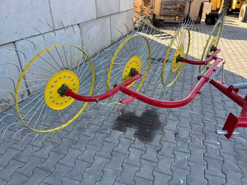 Greblă mecanică tip soare cu 4 roți-livrare-credit foto 2