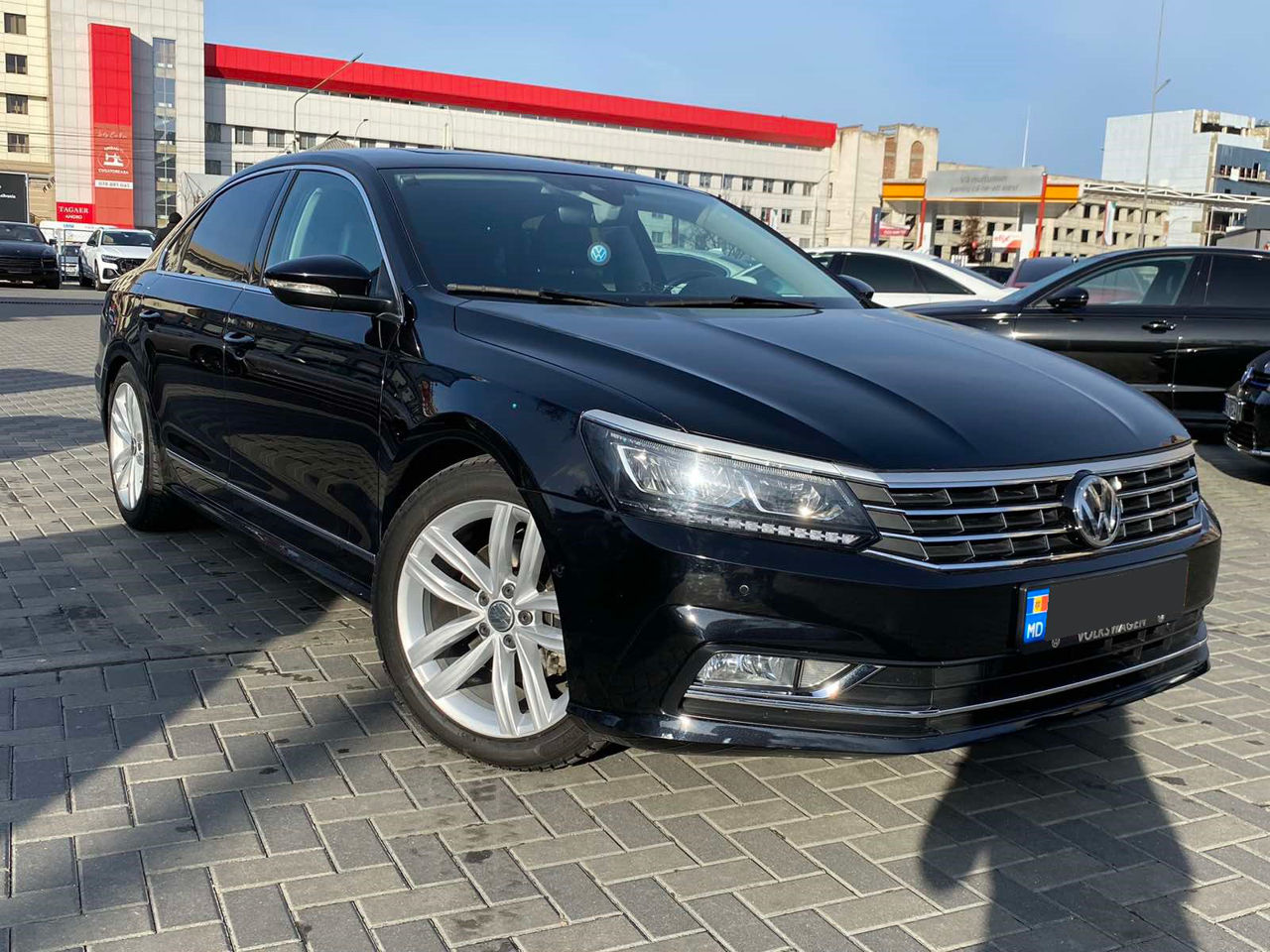 Volkswagen Passat foto 2