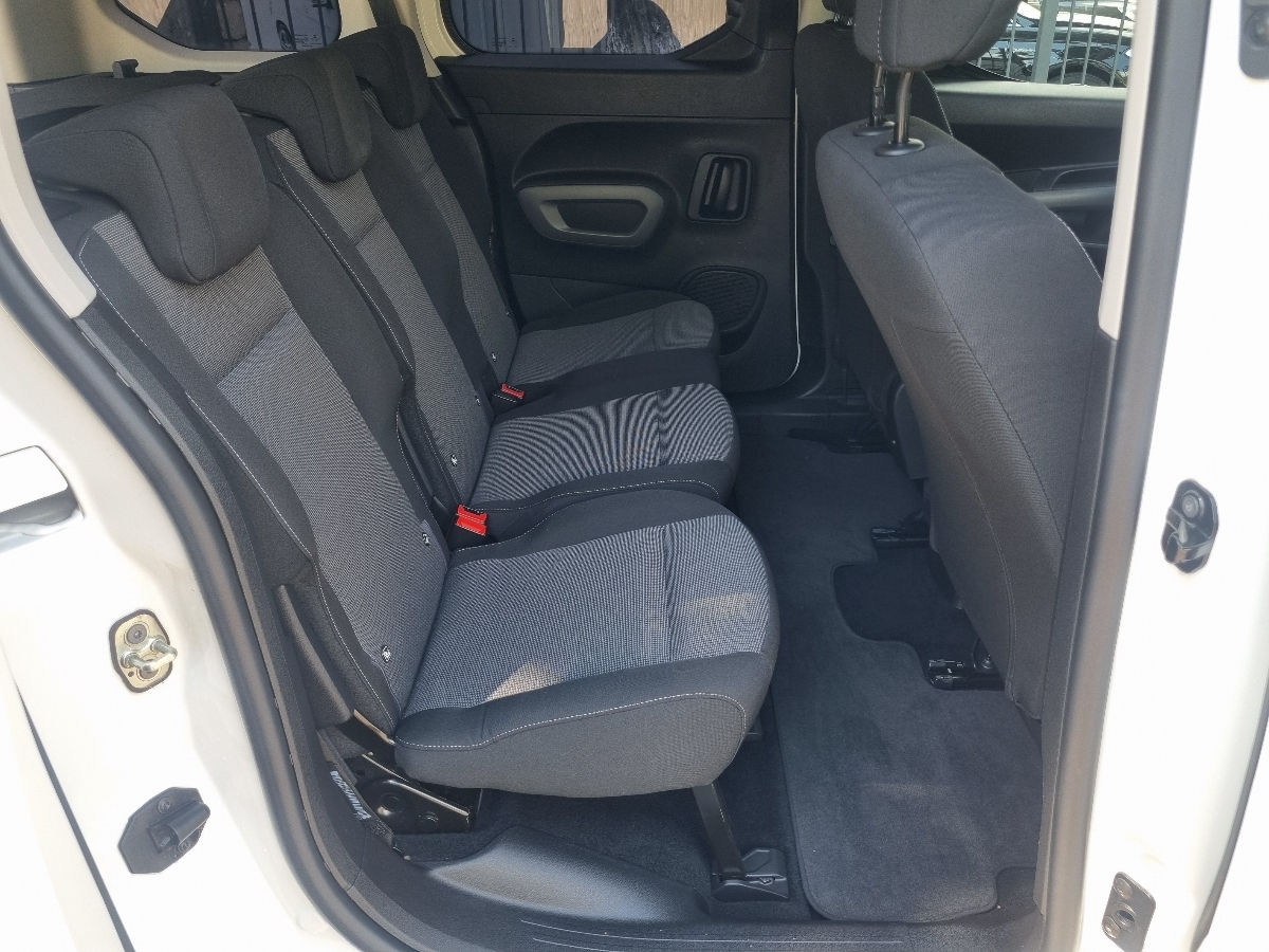 Toyota Proace City 2020 photo 16