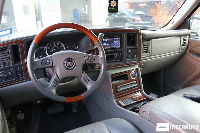 Cadillac Escalade foto 6