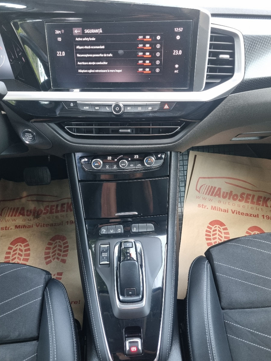 Opel Grandland X 2022 photo 15