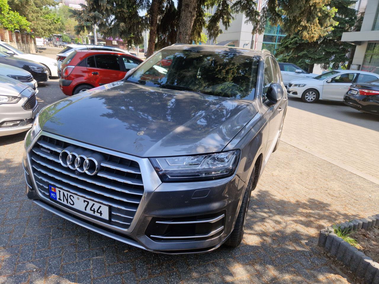 Rent car. Chirie auto, cele mai bune preturi si masini pe piata 24/24 foto 4
