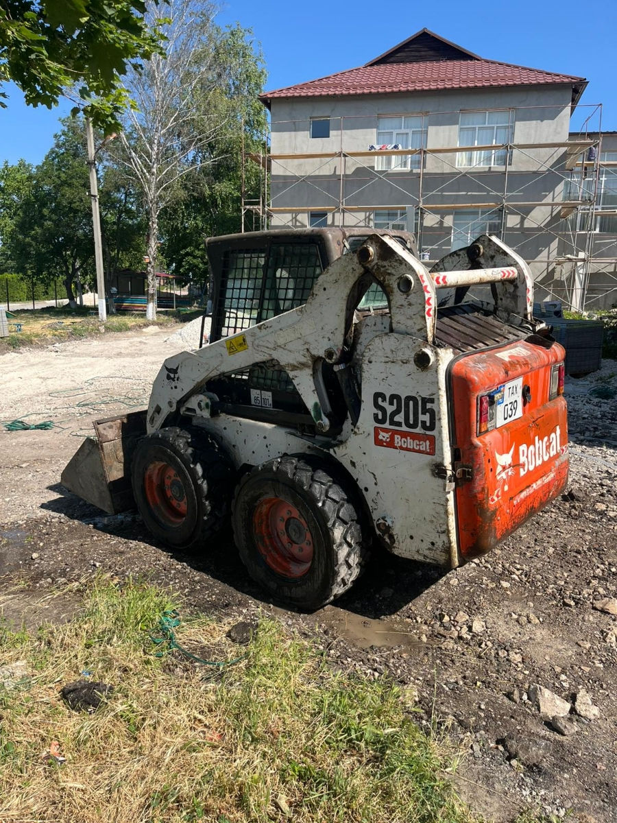 Bobcat S205 фото 0