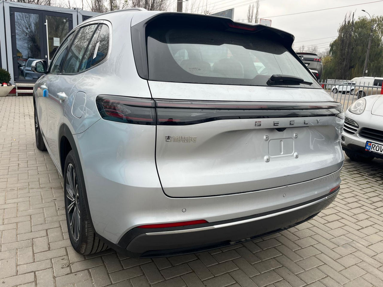 Geely Galaxy Starship 7 2025 г. с пробегом 10 км, Плагин-гибрид (бензин), 20900 €