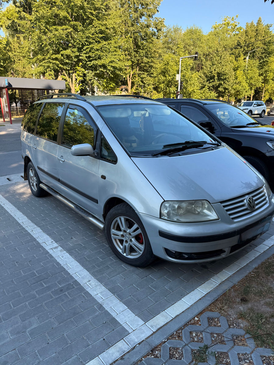Volkswagen Sharan фото 5