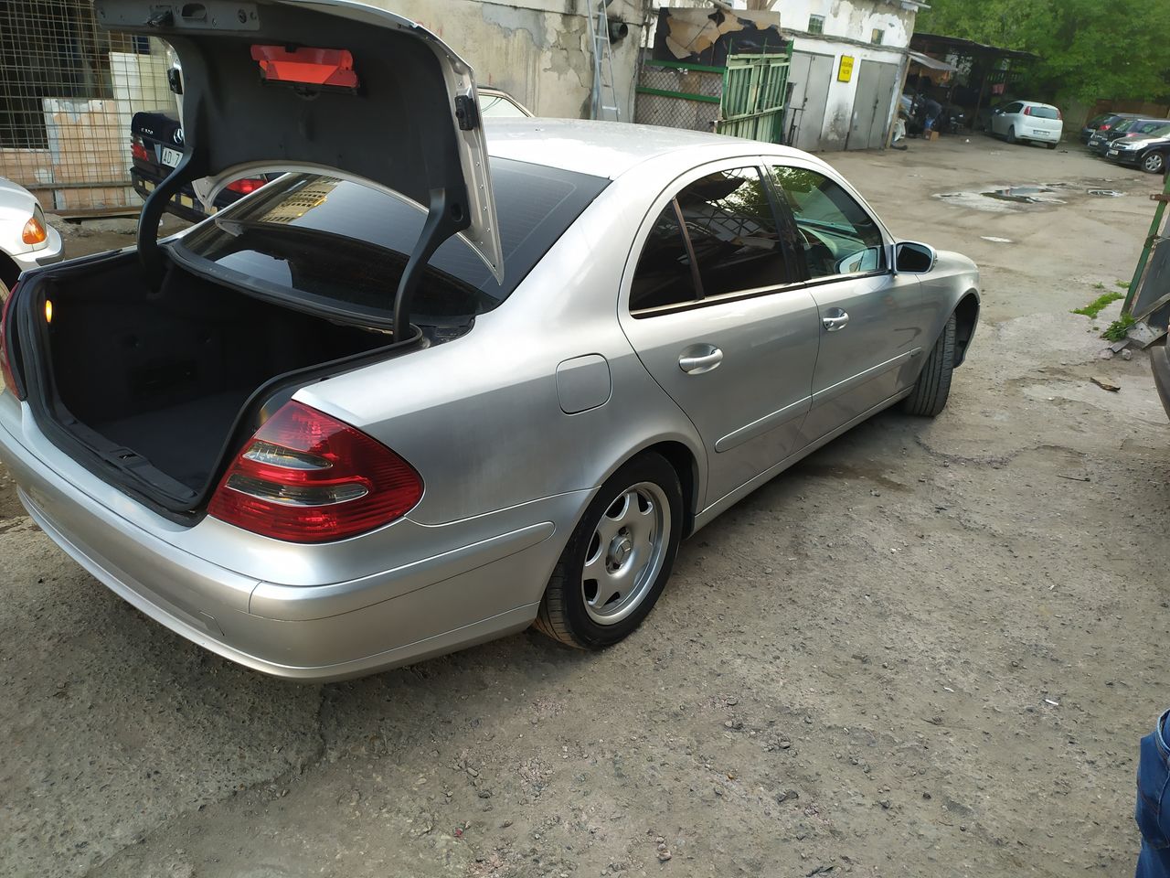 Piese dezmembrare razborca разборка пиесе  mercedes w212 w211 w209 w208 w203 w202 w164 w163 w168 202 foto 6