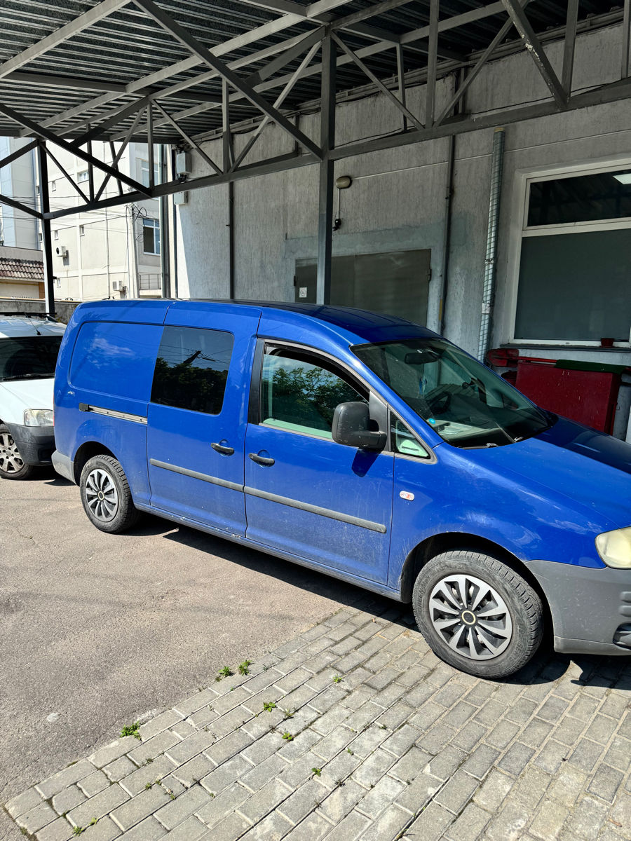 Volkswagen Caddy foto 1