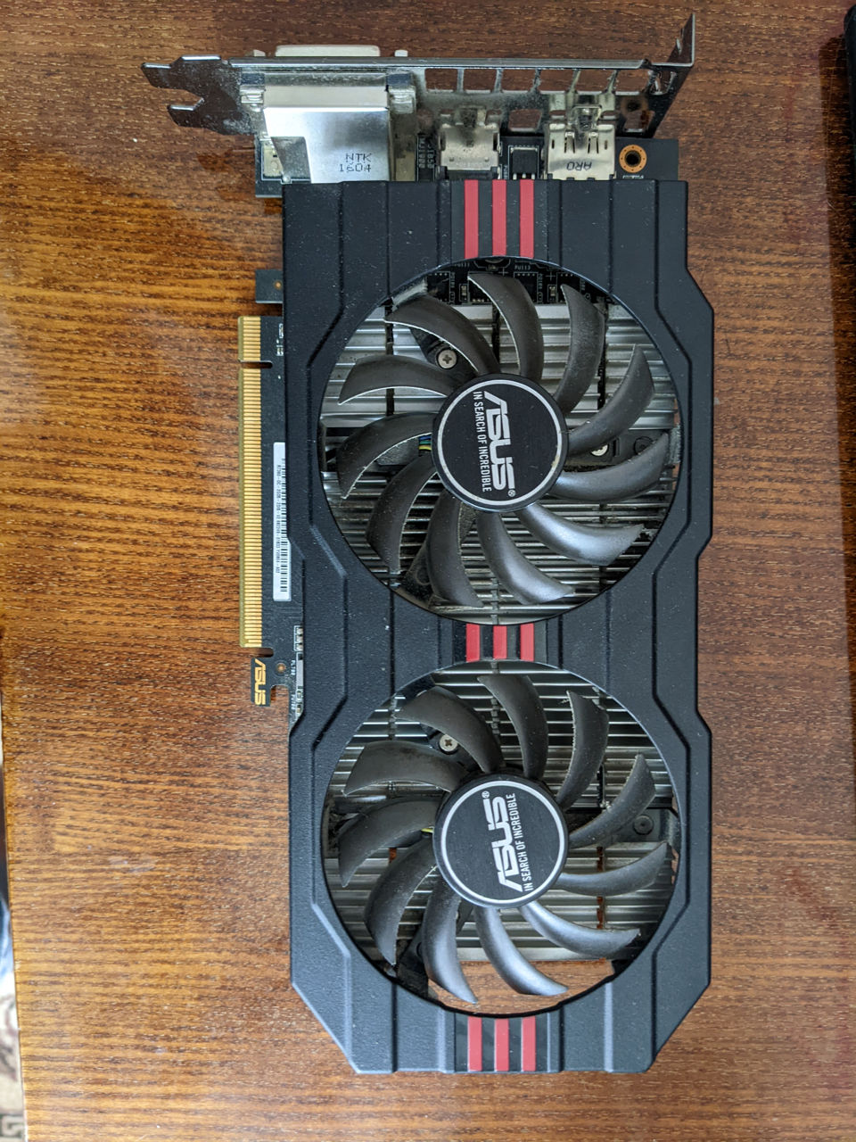 Продам видеокарту AMD ASUS R7 360 oc 2gb