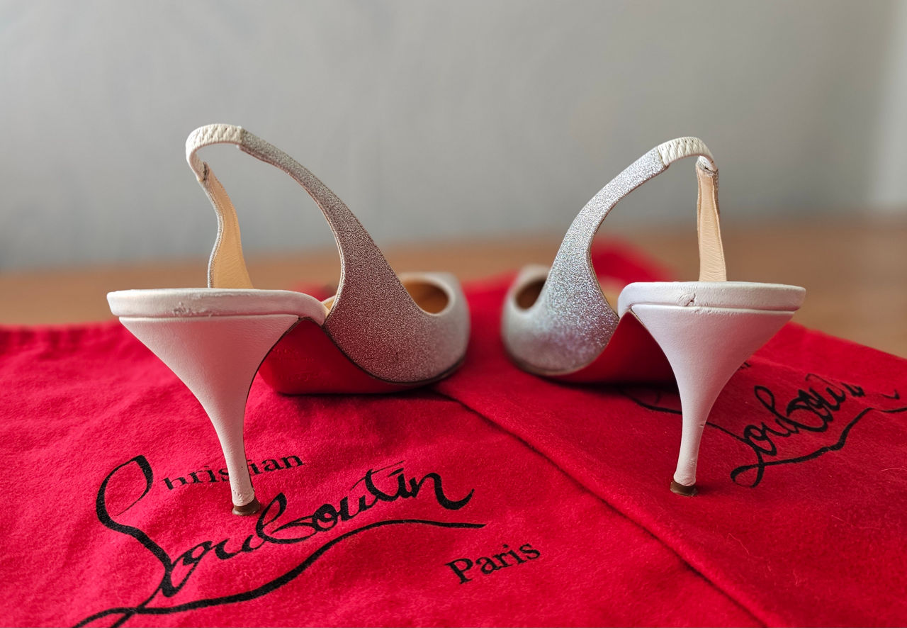 Pantofi Christian Louboutin foto 4
