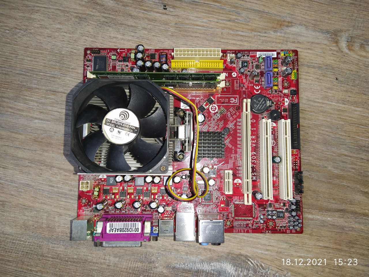 Motherboard AM2 (MSI K9N6SGM-V), RAM 2GB DDR2-800, CPU Sempron LE-1100 ...