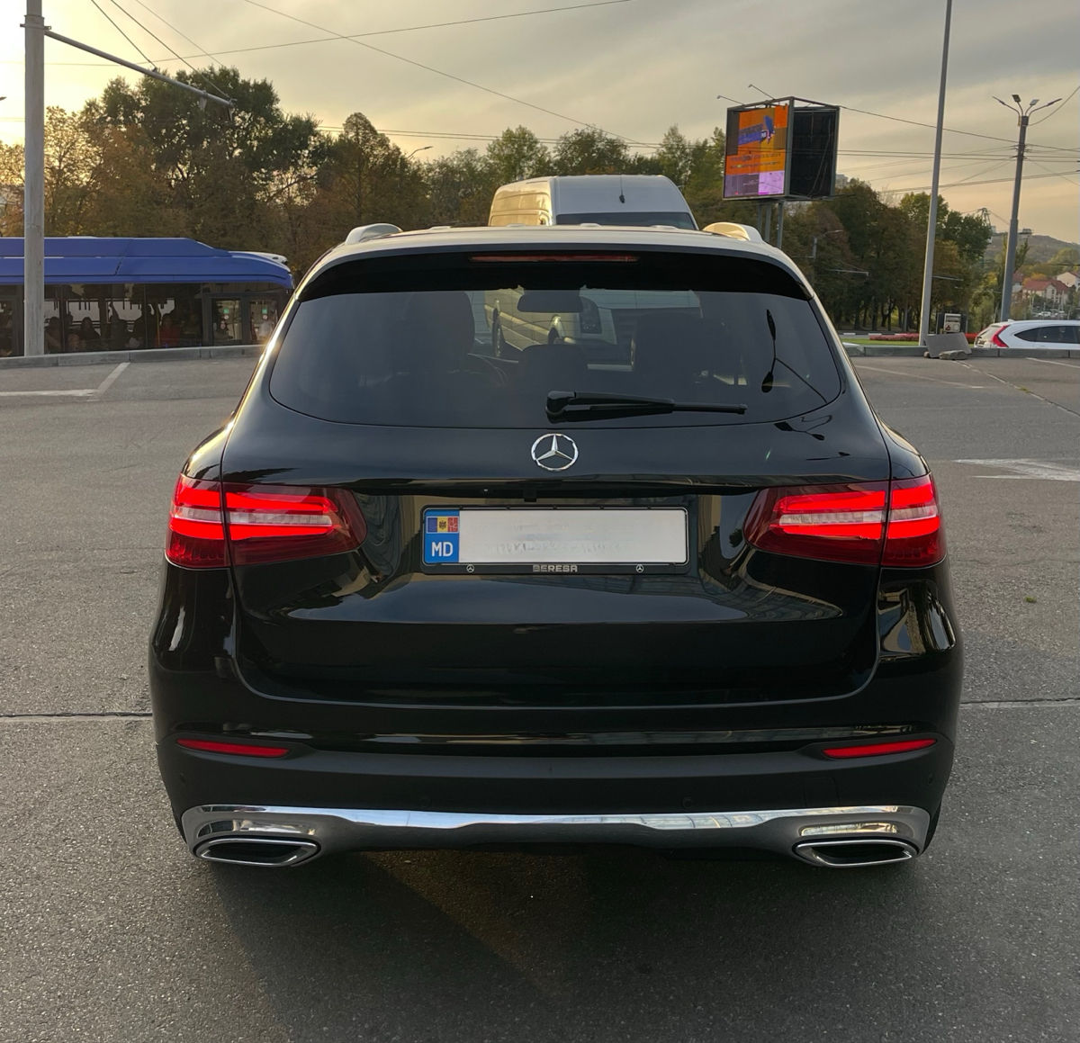 Mercedes GLC foto 3