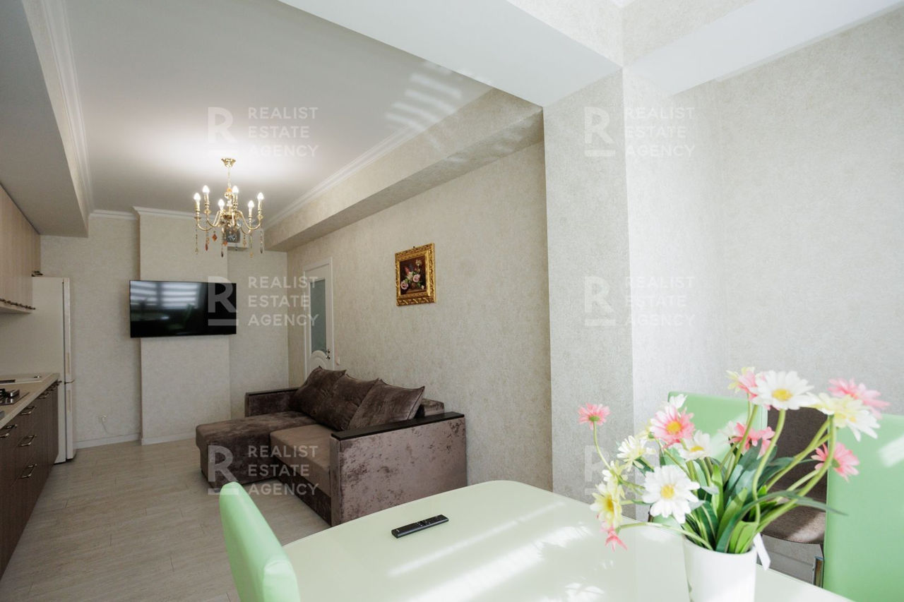 Apartament cu 2 camere, 70 m², Centru, Chișinău foto 7