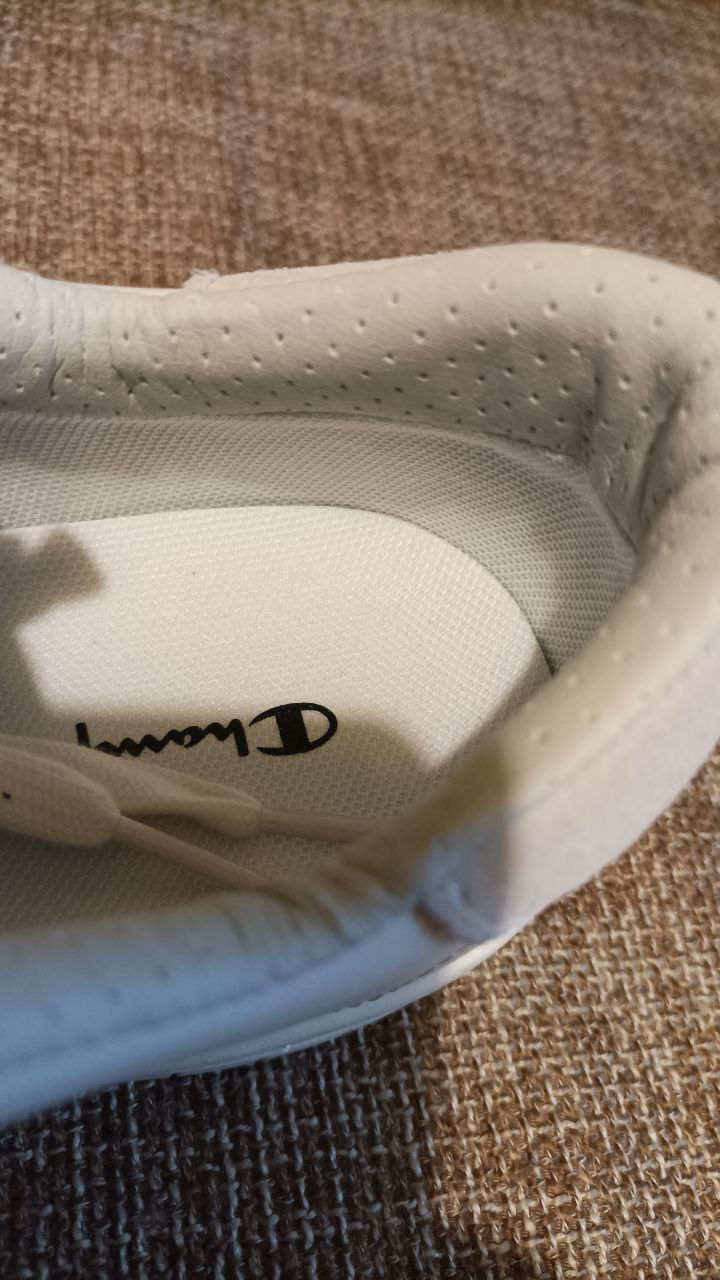 Adidași pentru bărbați Champion. Nou în cutie. Мужские кроссовки ...