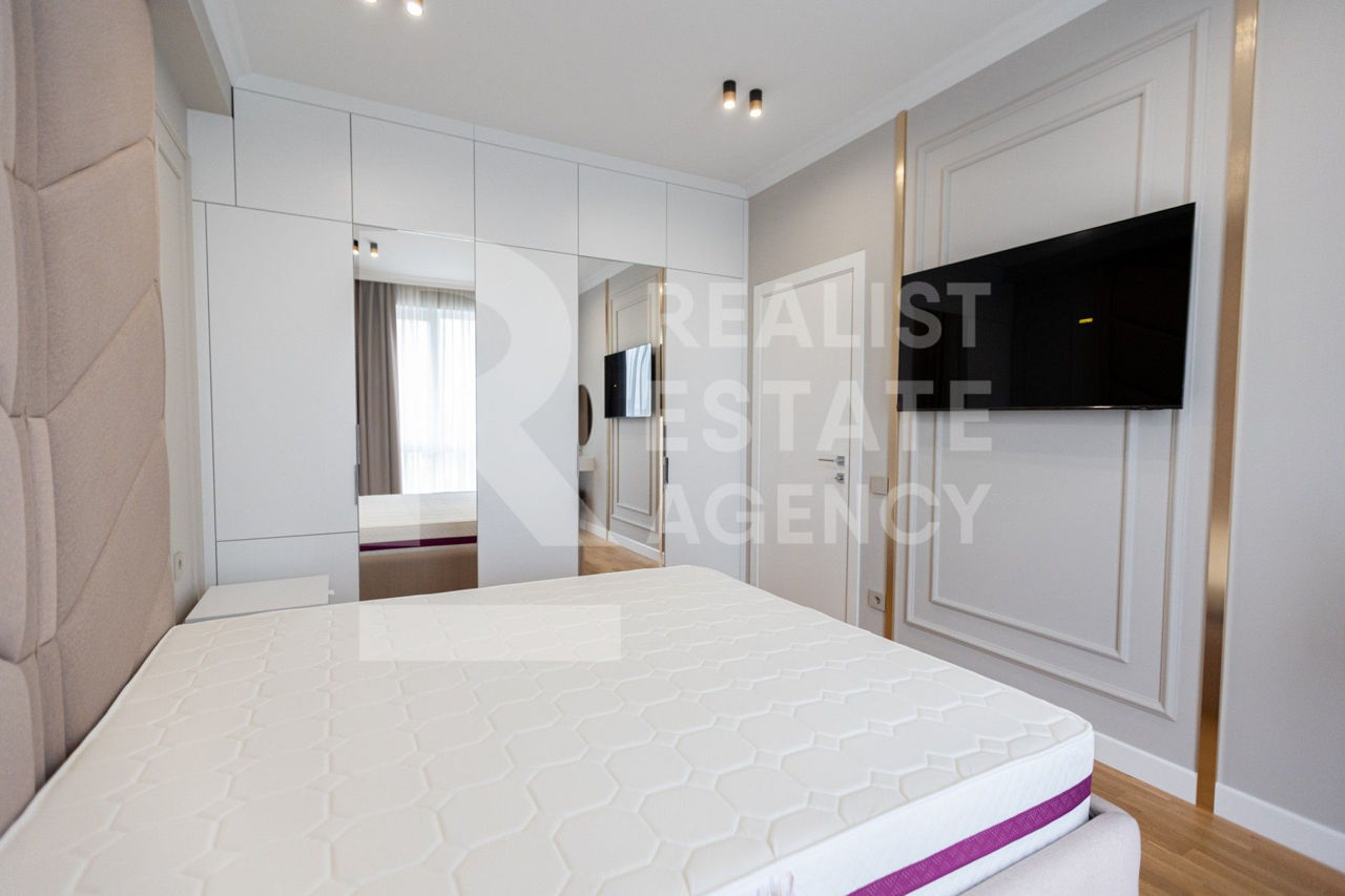 Apartament cu 2 camere, 85 m², Centru, Chișinău foto 4