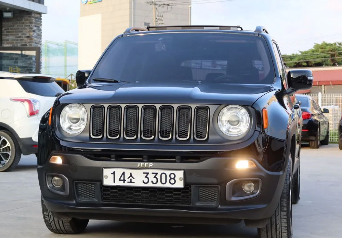 Jeep Renegade foto 0