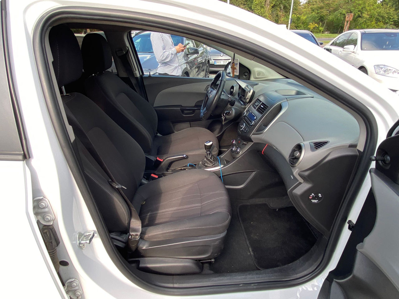 Chevrolet Aveo foto 17