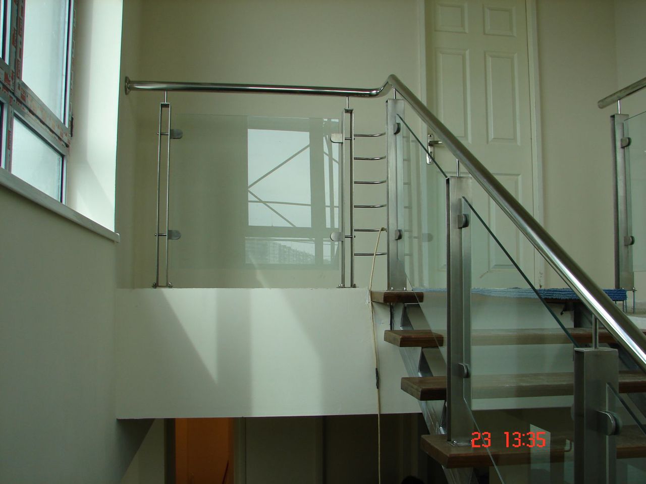 Balustade din Inox , Sticla , Plexiglas !!! Перила из нержавейки , плексиглас и стекла foto 6