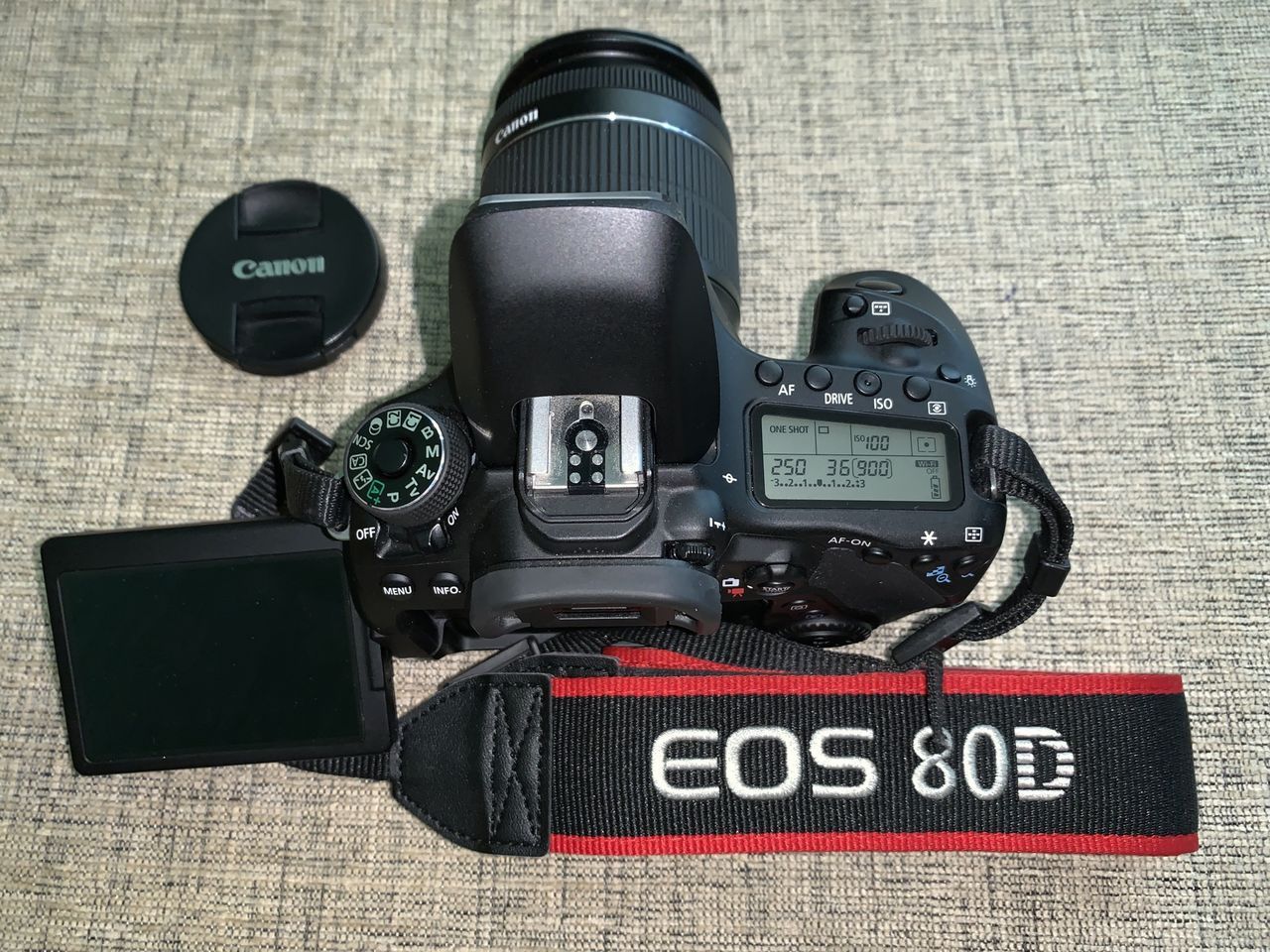 canon eos 80d Kit
