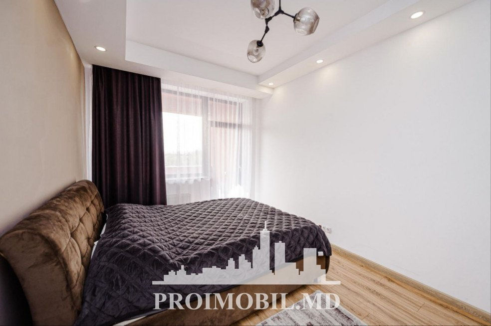 Apartament cu 2 camere, 90 m², Centru, Chișinău foto 1