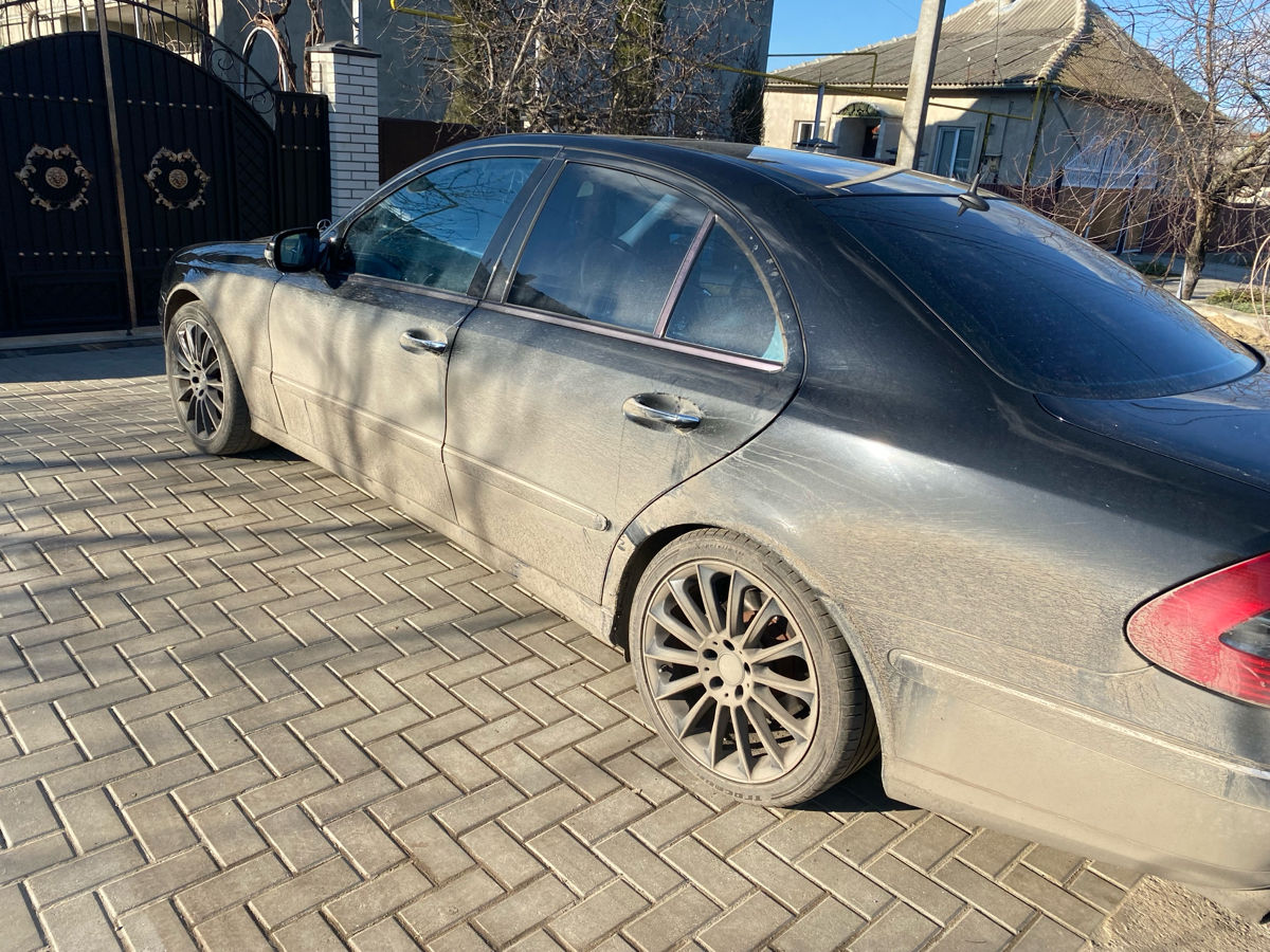 Mercedes w211 foto 4
