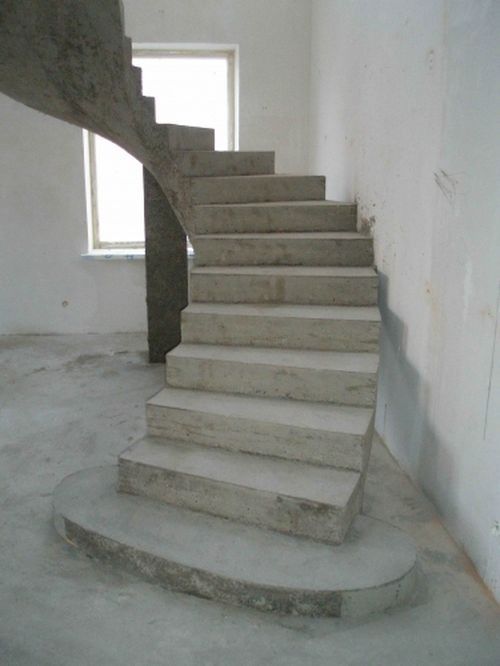 Facem scări din beton-armat!! foto 5