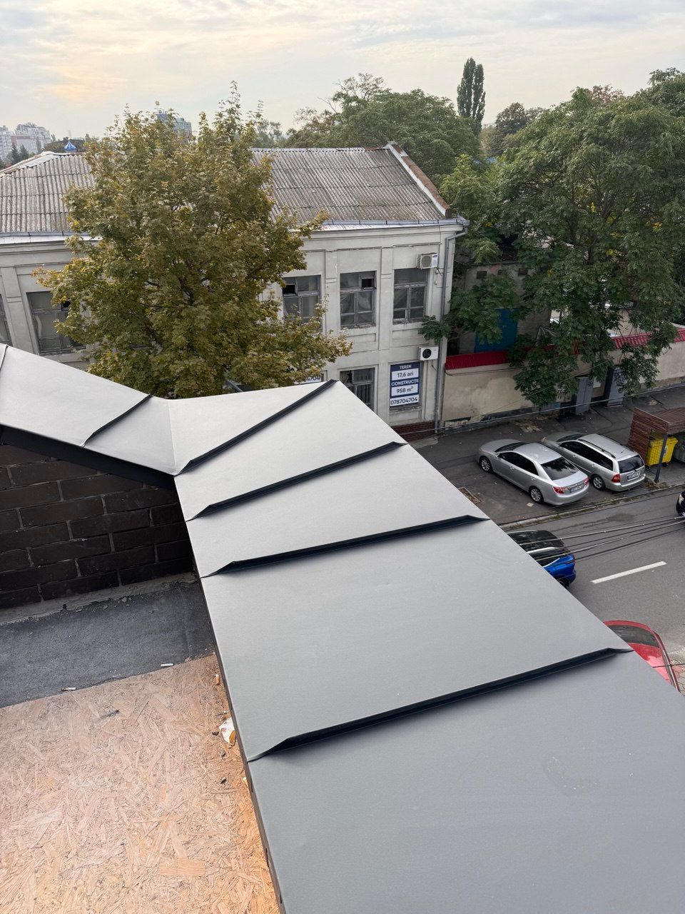 Parapete cosuri de ventilare la comanda / парапеты, вентиляционные дымоходы на заказ. foto 0