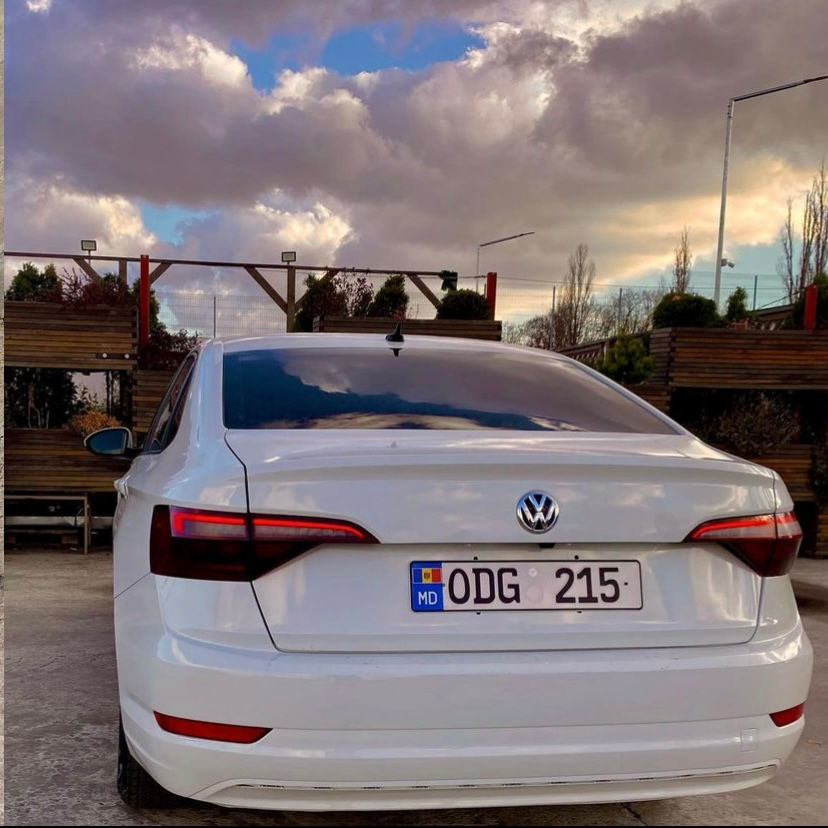 Rent a Car Chisinau doar automobile econome la cele mai mici preturi in Moldova foto 7