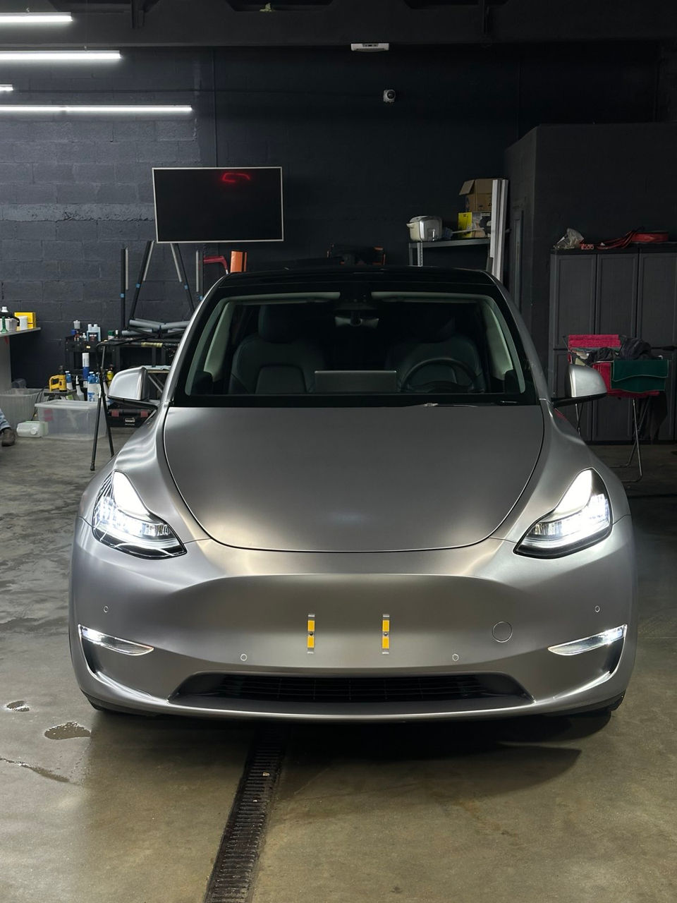 Tesla Model Y foto 0