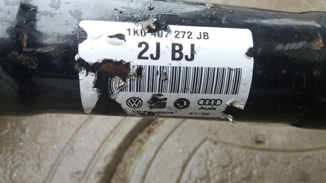 Volkswagen Golf VI, Passat B6, Passat CC foto 1