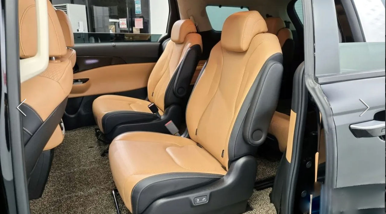 KIA Carnival foto 6