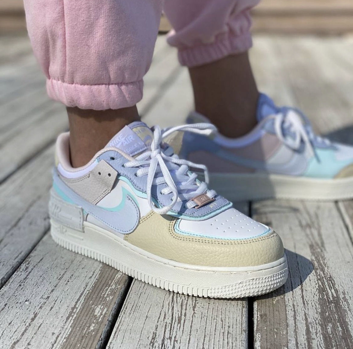 Мужские и Женские кроссовки.Новые. Все модели