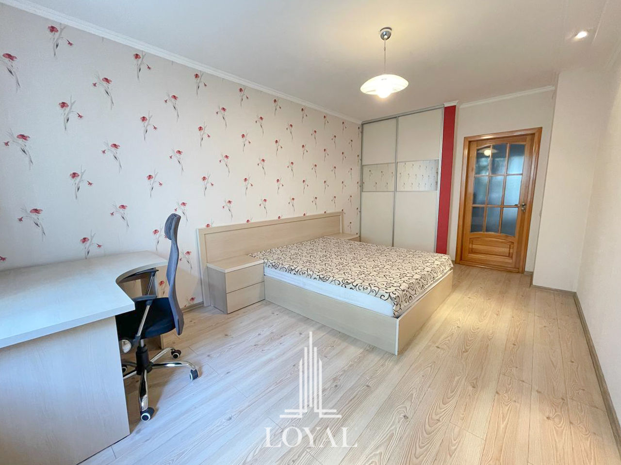 Apartament cu 3 camere, 130 m², Centru, Chișinău foto 12