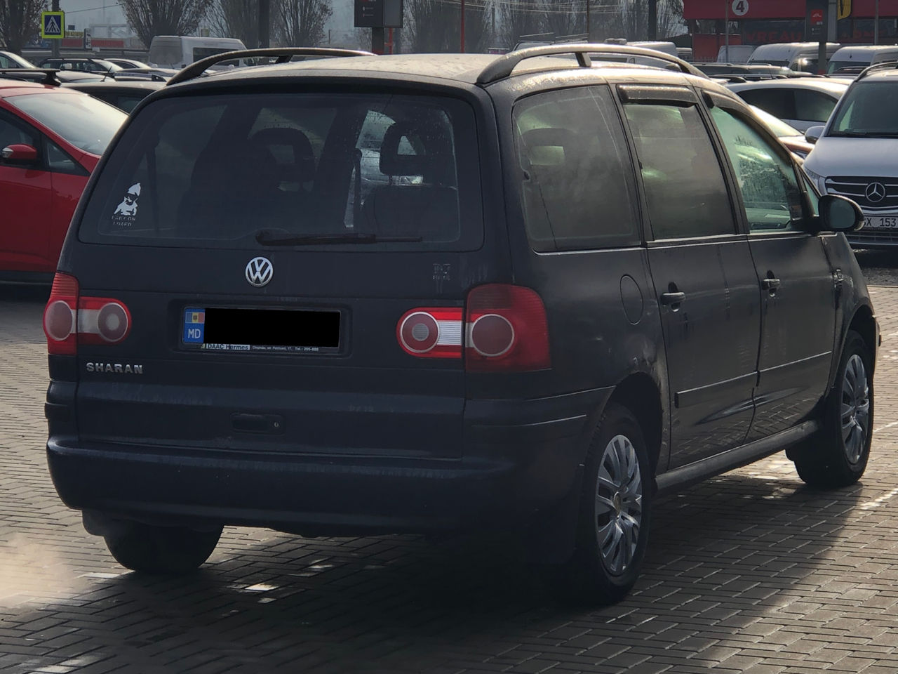 Volkswagen Sharan foto 2