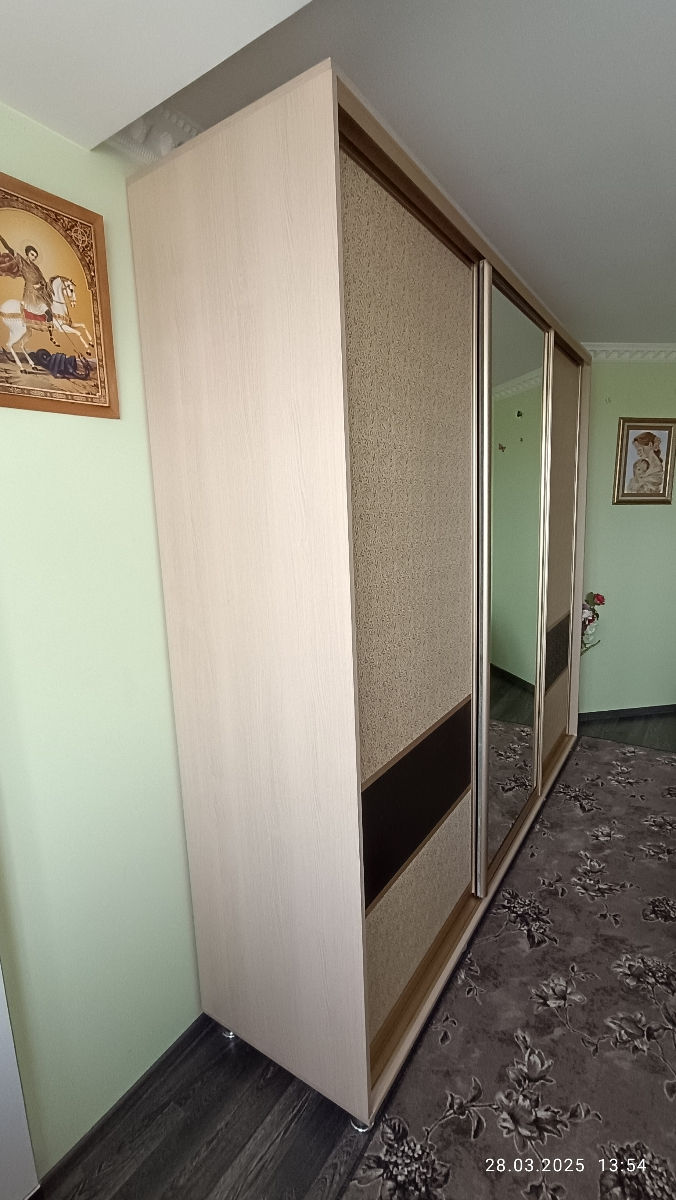 Dulap Cupă foto 1