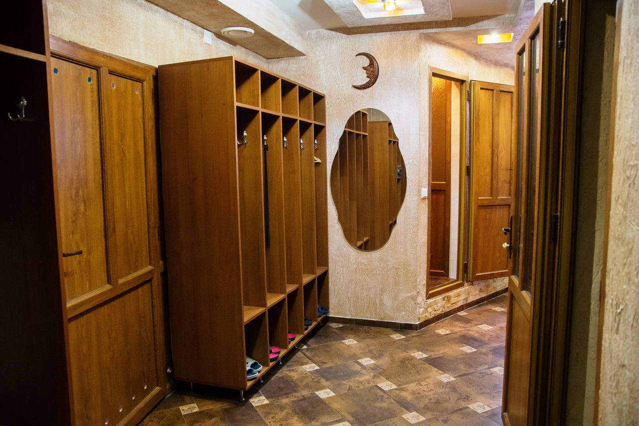 Sauna SRL "Taviada" in centru (40-ani) 24/24 foto 1