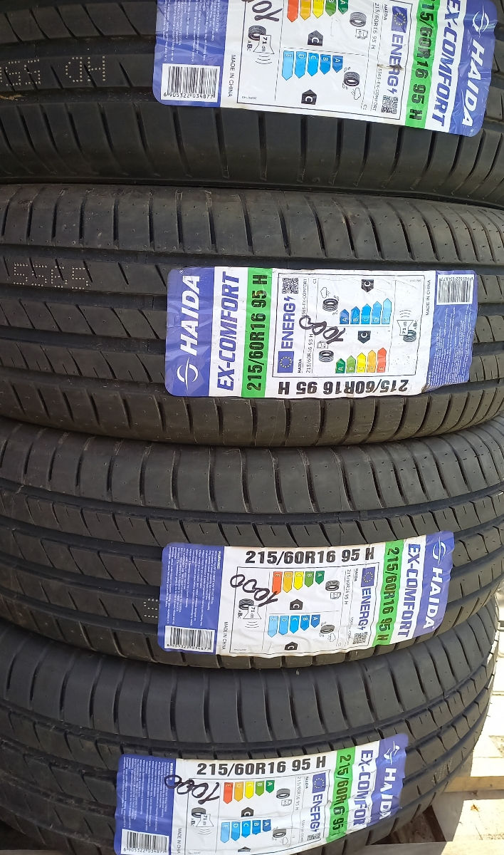 215 60 R16  фото 0