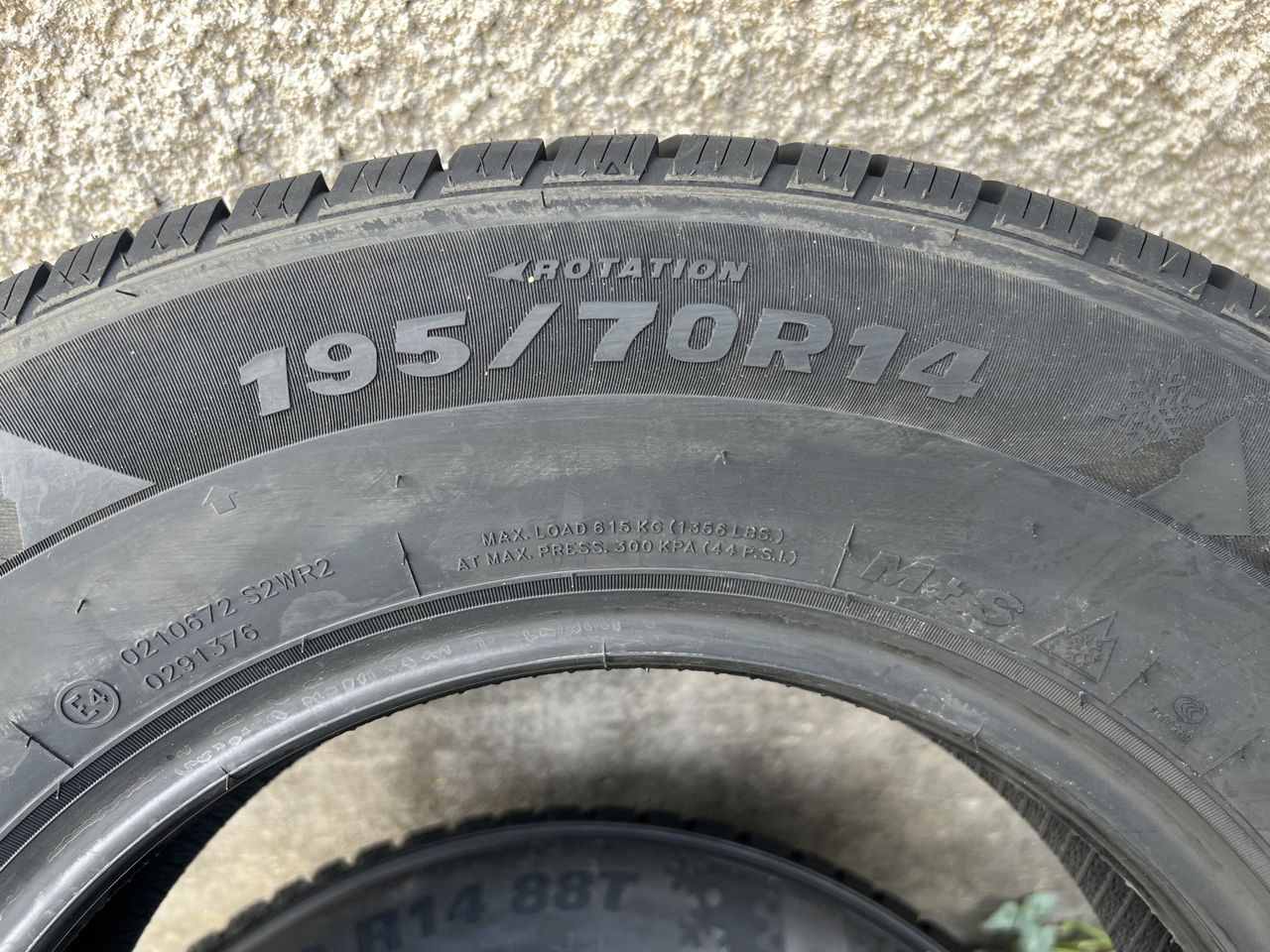 195/70 R14 Tracmax Xprivilo S130 Winter/ Доставка, livrare toata Moldova foto 7